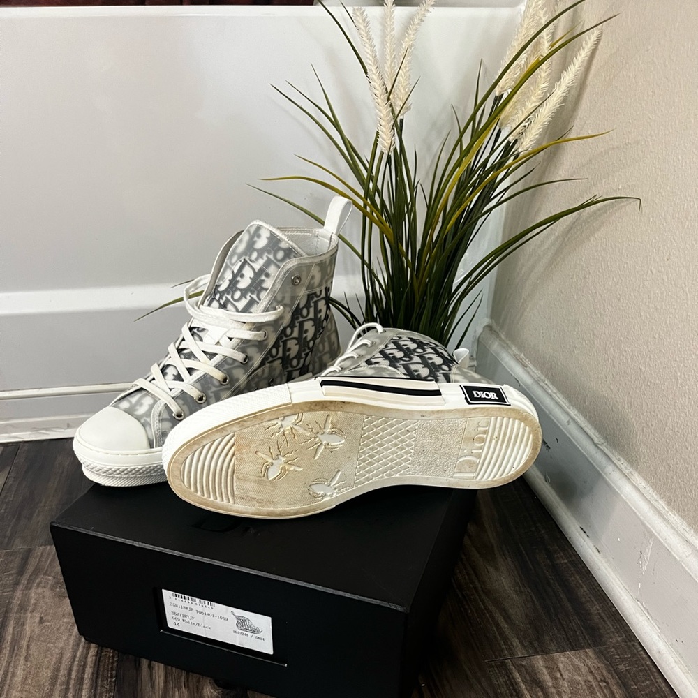 Men black/white Dior sneakers